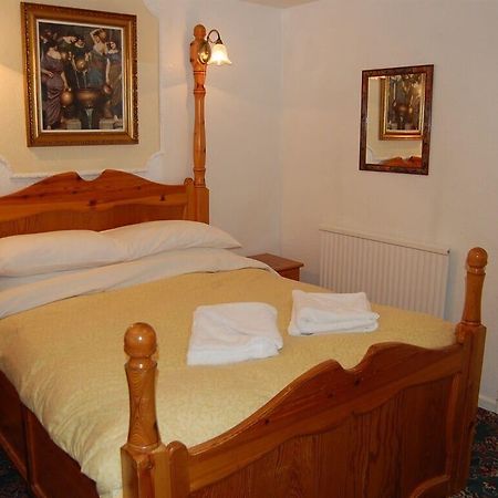 Britannia Inn Лланголлен Экстерьер фото
