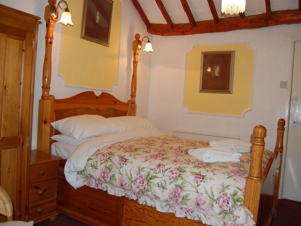 Britannia Inn Лланголлен Экстерьер фото