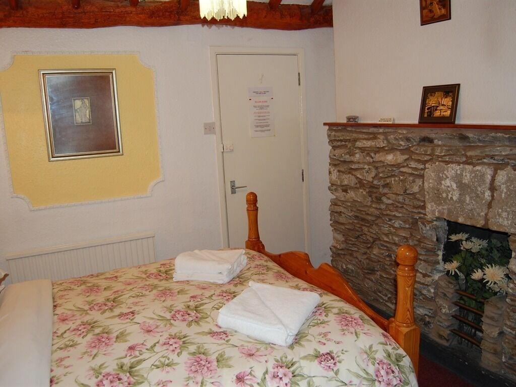 Britannia Inn Лланголлен Экстерьер фото