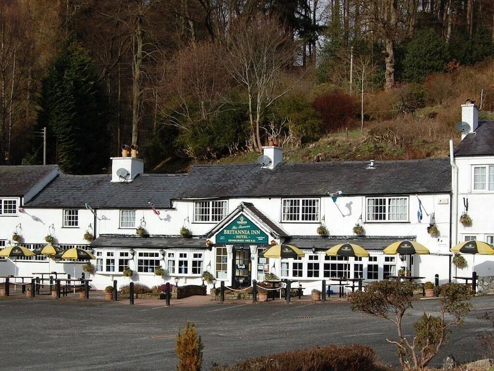Britannia Inn Лланголлен Экстерьер фото
