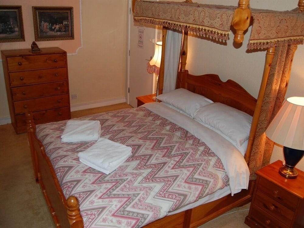 Britannia Inn Лланголлен Экстерьер фото
